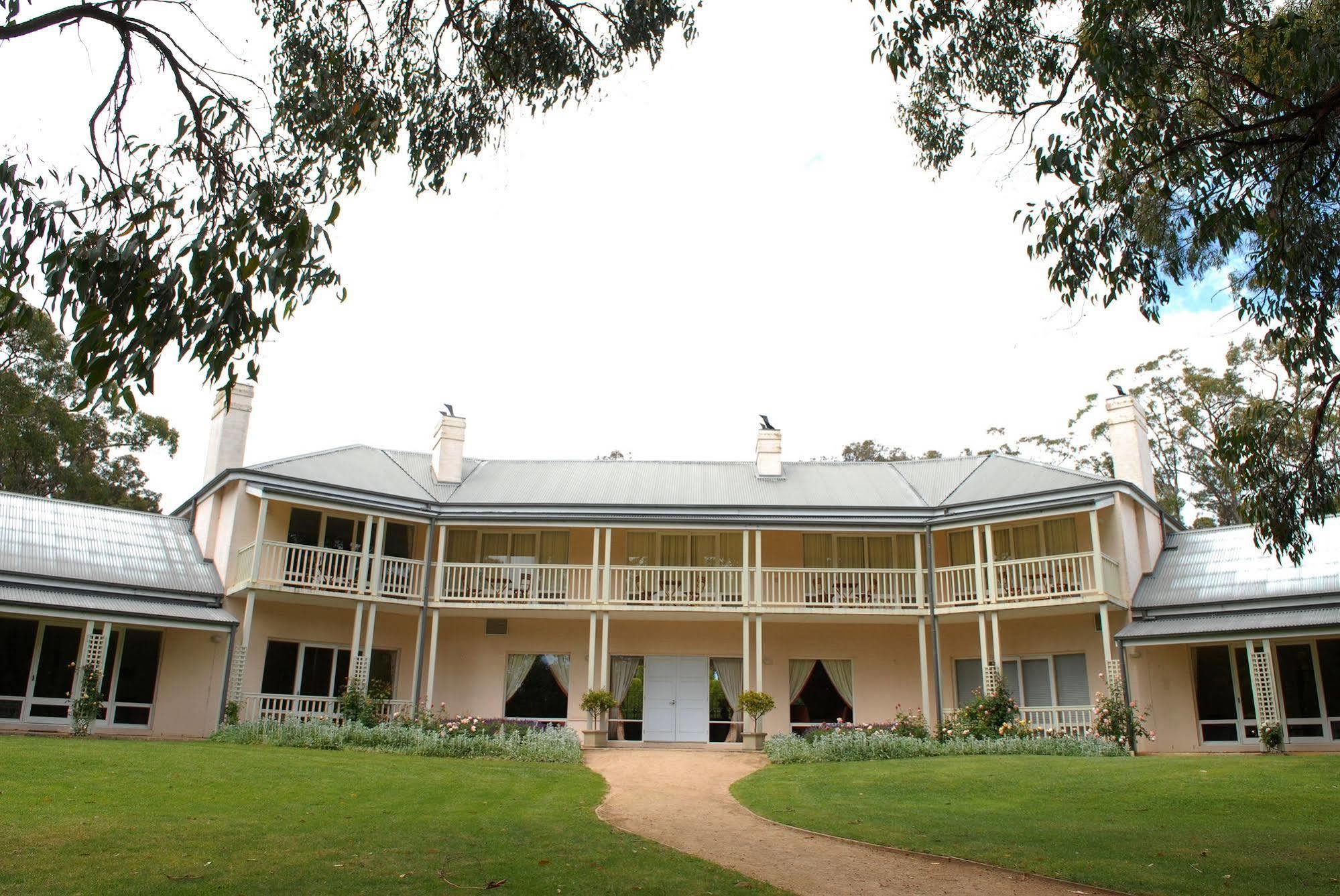Lancemore Lindenderry Red Hill Exterior photo