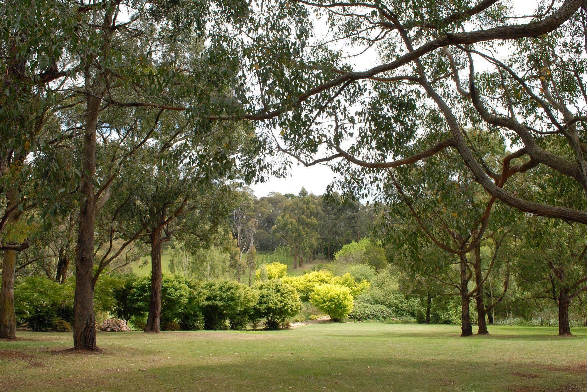 Lancemore Lindenderry Red Hill Exterior photo